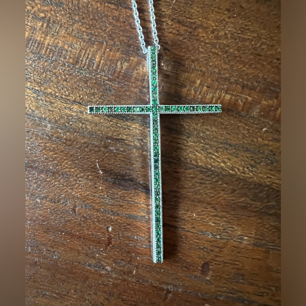 Rarities Tsavorite Cross pendant necklace sterling silver NWT